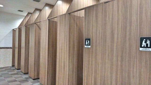 商業施設トイレのイメージ